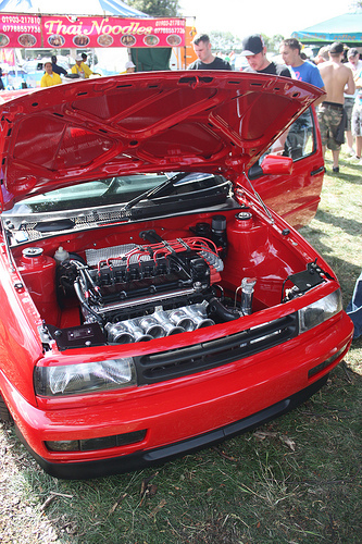 Illustration for article titled ITBs And Engine Porn Mega-Gallery